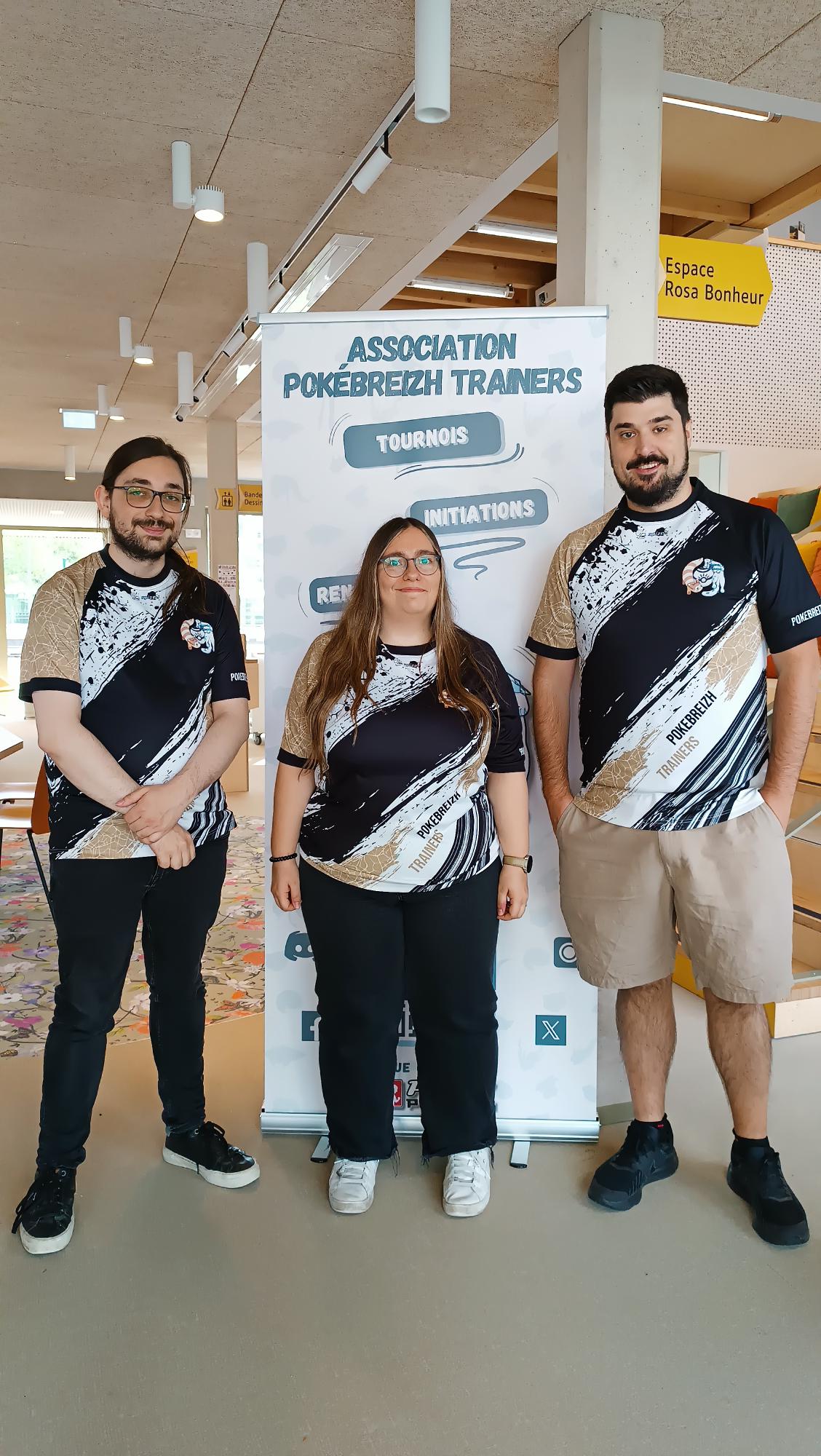 Bureau de l'association PokéBreizh Trainers